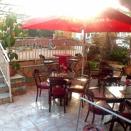 Aliger Casa de hóspedes Durrës